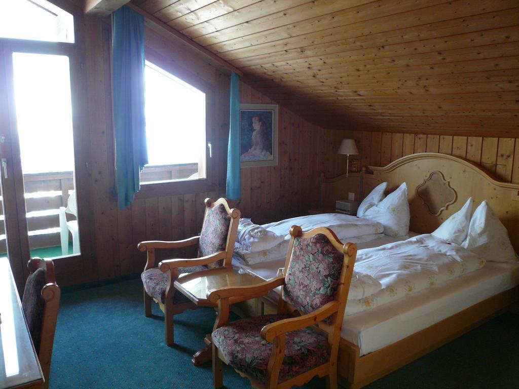 Hotel Cresta Flims Pokój zdjęcie
